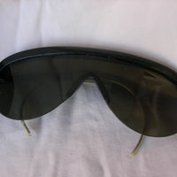 WWII – Lot de 4 Paires de Lunettes de Soleil Militaires Américaines avec Étuis (1944-1945)
