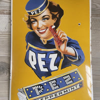 Ancienne Plaque Émaillée PEZ – Bombée, Très Rare