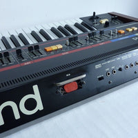 Synthétiseur Roland Juno 60