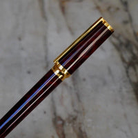 GRAND STYLO PLUME S.T. DUPONT MONTPARNASSE XL OR 18K