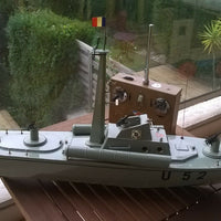 Superbe bateau vedette GIL U 52