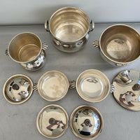 Ensemble de cinq pièces en métal argenté H.BEARD