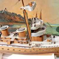 MAQUETTE DE BATEAU CUIRASSÉ 1914-1918