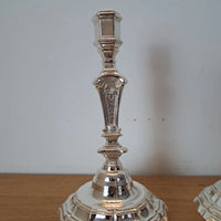 Magnifique Paire de bougeoirs Louis XIV bronze argenté