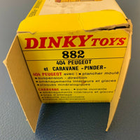 Ancien voiture Dinky toys France 404 Peugeot et caravane Pinder