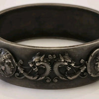 Bracelet argent massif décor chimère dragon