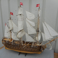 GRANDE MAQUETTE DE BATEAU "VOILIER EPOQUE 1970-1980 EN BOIS