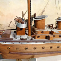 MAQUETTE DE BATEAU CUIRASSÉ 1914-1918