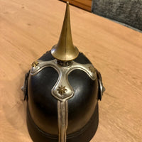 Casque à pointe (Pickelhaube / Spikehelmet) – Officier prussien semi-angulaire (1842-1860)
