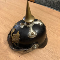 Casque à pointe (Pickelhaube / Spikehelmet) – Officier prussien semi-angulaire (1842-1860)