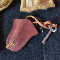 Ensemble Vintage d’Officier de la Marine Impériale Japonaise – Épaulettes, Chapeau et Étui WWII