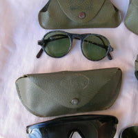 WWII – Lot de 4 Paires de Lunettes de Soleil Militaires Américaines avec Étuis (1944-1945)