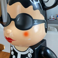 Figurine bearbrick CHANEL