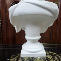 GRAND BUSTE EN BISCUIT DE FEMME