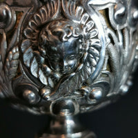 Ancien calice en argent massif et vermeil