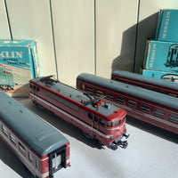 Lot Märklin & voitures miniatures