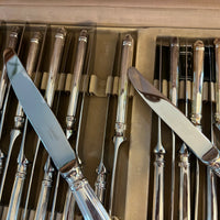 Ménagère Christofle France de 86 pièces