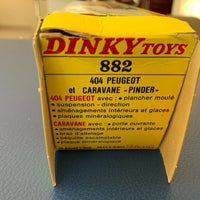Ancien voiture  Dinky toys France 404 Peugeot et caravane Pinder