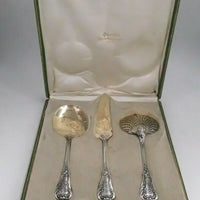 COFFRET COUVERTS A GLACE ET PELLE A FRAISES ARGENT VERMEIL POINCON MINERVE