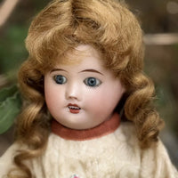 Ancienne Jolie Bleuette