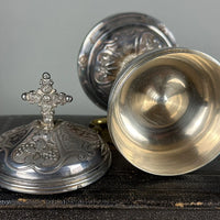 Ciboire en argent massif du XIXe siècle