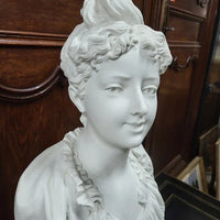 GRAND BUSTE EN BISCUIT DE FEMME
