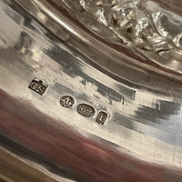 Paire de bougeoirs en argent