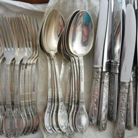 SUPERBE ENSEMBLE EMPIRE ARGENT MASSIF 89 PIECES MINERVE