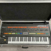 Synthétiseur Roland Jupiter 8